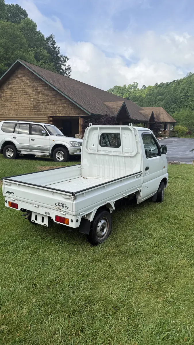 1999 Suzuki Carry DB52T 4WD Mini Truck, a Kei Truck, for sale at Mars Mini Trucks in Mars Hill, NC (photo 10 of 13)