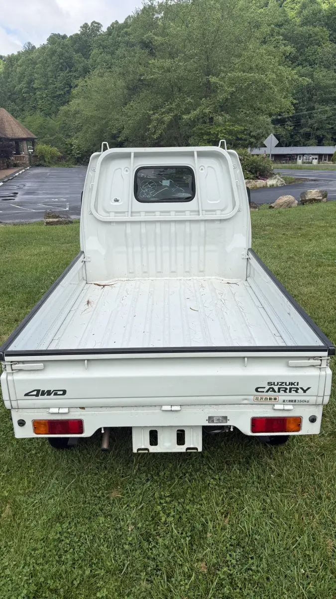 1999 Suzuki Carry DB52T 4WD Mini Truck, a Kei Truck, for sale at Mars Mini Trucks in Mars Hill, NC (photo 9 of 13)