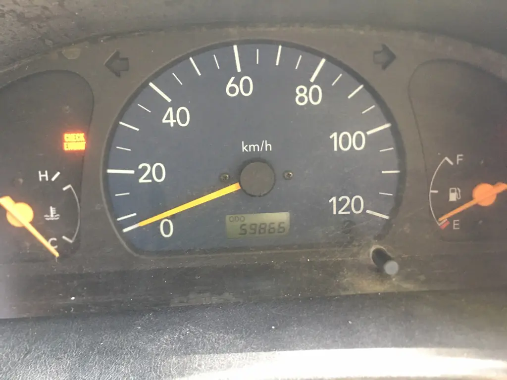 1999 Suzuki Carry, a Kei Truck, for sale at Fun Karz in North Little Rock, AR (photo 7 of 9)