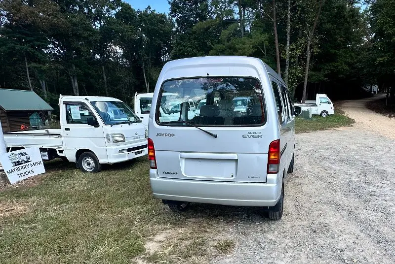 1999 Suzuki Every, a gray Kei Van, for sale at Mayberry Mini Trucks in Mount Airy, NC (photo 6 of 20)