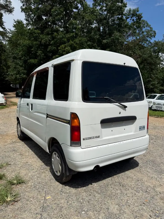 2000 Daihatsu Atrai, a white Kei Van, for sale at Mayberry Mini Trucks in Mount Airy, NC (photo 8 of 20)