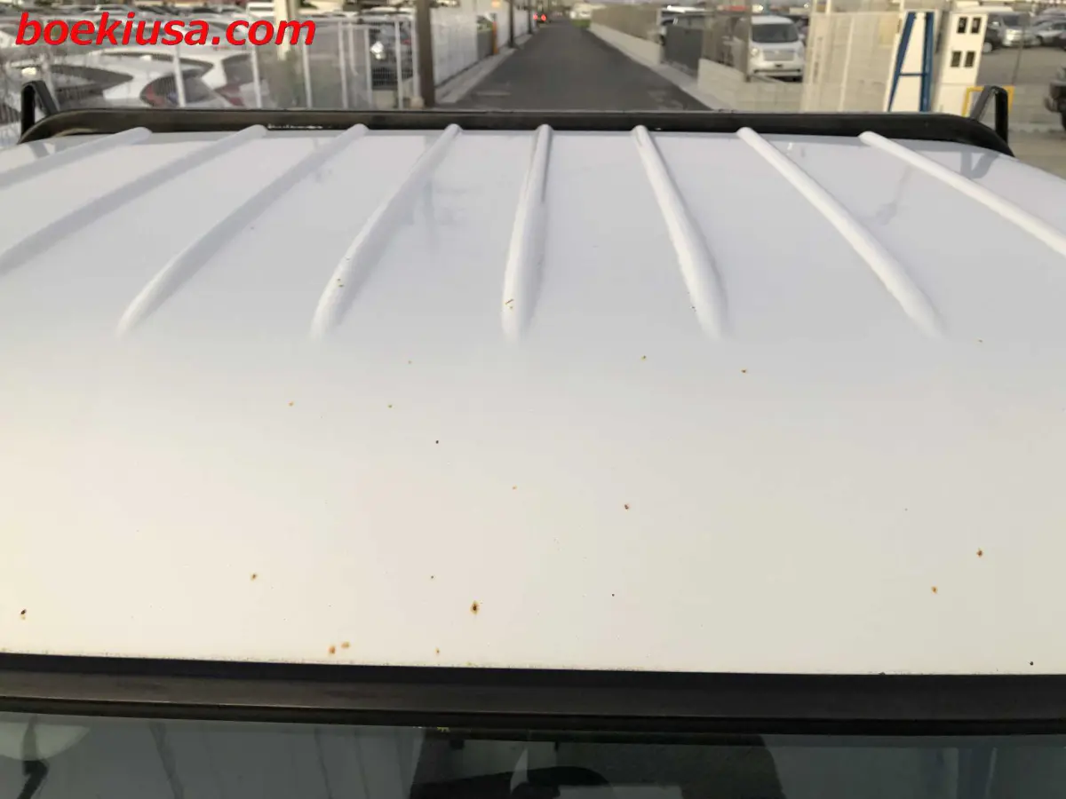 2000 Daihatsu Hijet 4x4, a white Kei Truck, for sale at Boeki USA in Paterson, NJ (photo 20 of 20)