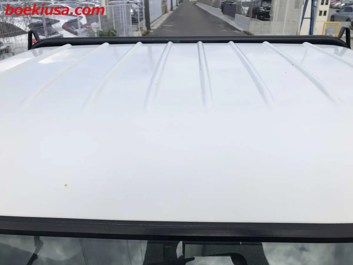 2000 Daihatsu Hijet 4x4, a white Kei Truck, for sale at Boeki USA in Paterson, NJ (photo 20 of 20)