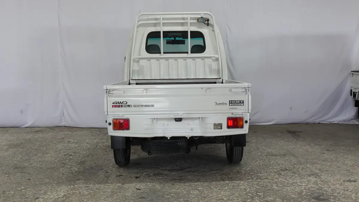 2000 Daihatsu Hijet Jumbo Cab 4WD Kei Truck, for sale at JDM Drive in San Antonio, TX (photo 6 of 17)