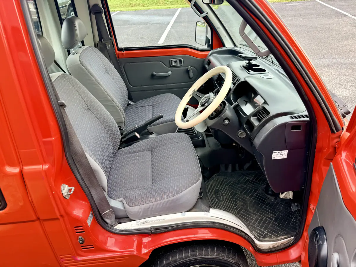 2000 Daihatsu HiJet JUMBO Kei Truck, for sale at Japan Car FL in Oldsmar, FL (photo 14 of 16)