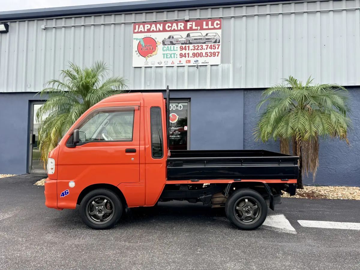 2000 Daihatsu HiJet JUMBO Kei Truck, for sale at Japan Car FL in Oldsmar, FL (photo 4 of 16)