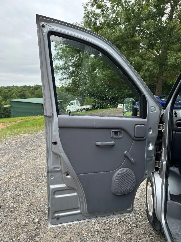 2000 Daihatsu Hijet Van, a white Kei Van, for sale at Mayberry Mini Trucks in Mount Airy, NC (photo 12 of 20)