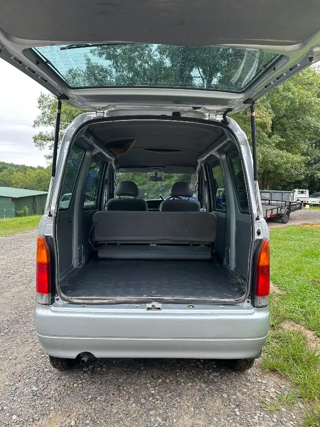 2000 Daihatsu Hijet Van, a white Kei Van, for sale at Mayberry Mini Trucks in Mount Airy, NC (photo 9 of 20)