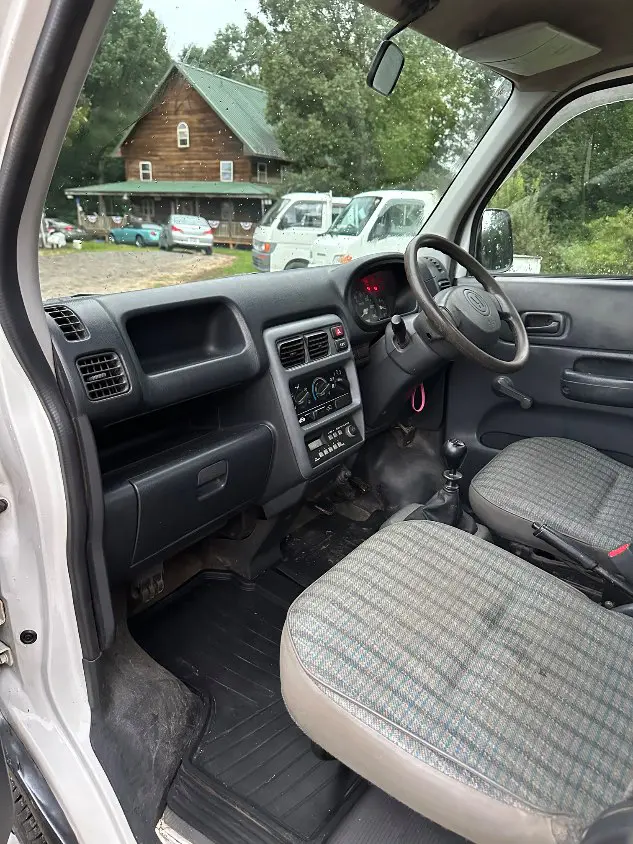 2000 Honda Acty 4WD, a white Kei Truck, for sale at Mayberry Mini Trucks in Mount Airy, NC (photo 15 of 20)