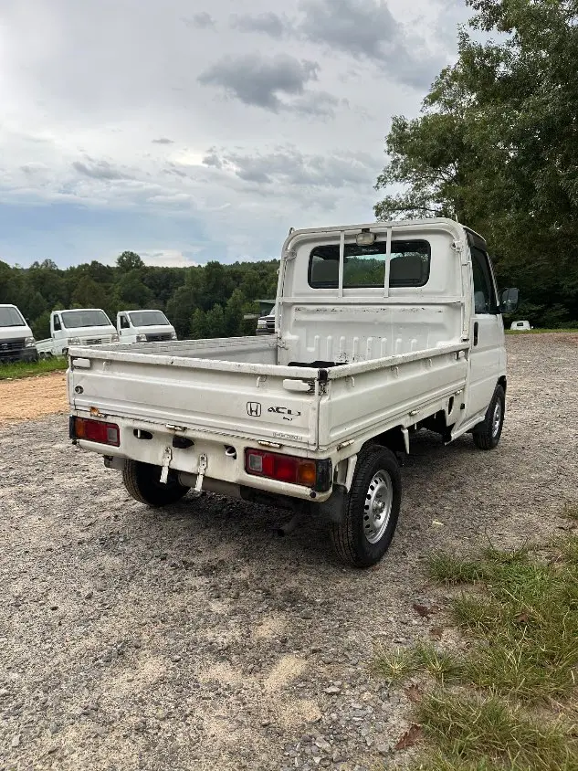 2000 Honda Acty 4WD, a white Kei Truck, for sale at Mayberry Mini Trucks in Mount Airy, NC (photo 7 of 20)