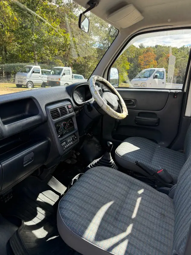 2000 Honda Acty 4WD, a white Kei Truck, for sale at Mayberry Mini Trucks in Mount Airy, NC (photo 10 of 19)
