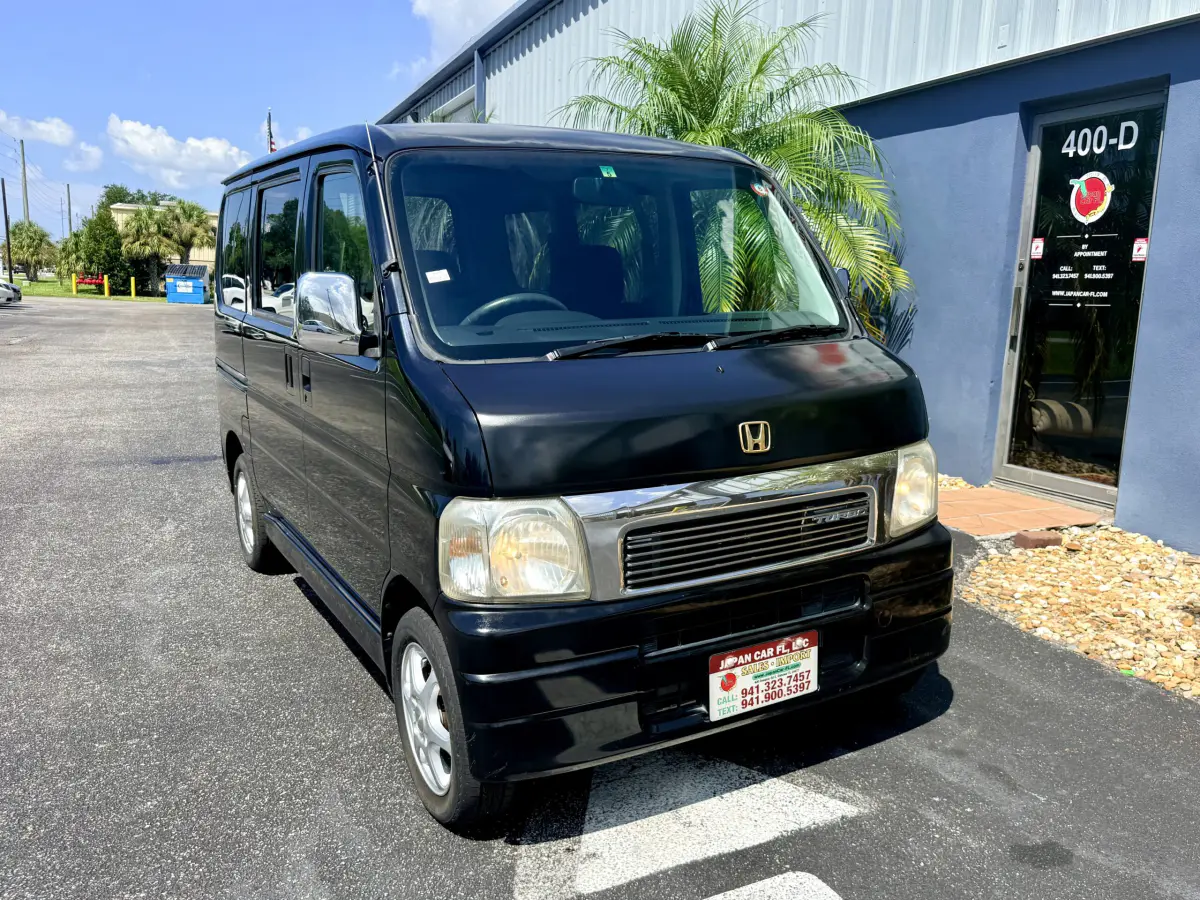 2000 Honda Vamos Turbo Kei Van, for sale at Japan Car FL in Oldsmar, FL (photo 11 of 20)