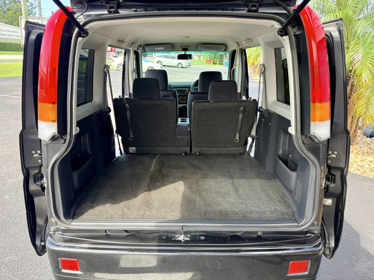 2000 Honda Vamos Turbo Kei Van, for sale at Japan Car FL in Oldsmar, FL (photo 18 of 20)