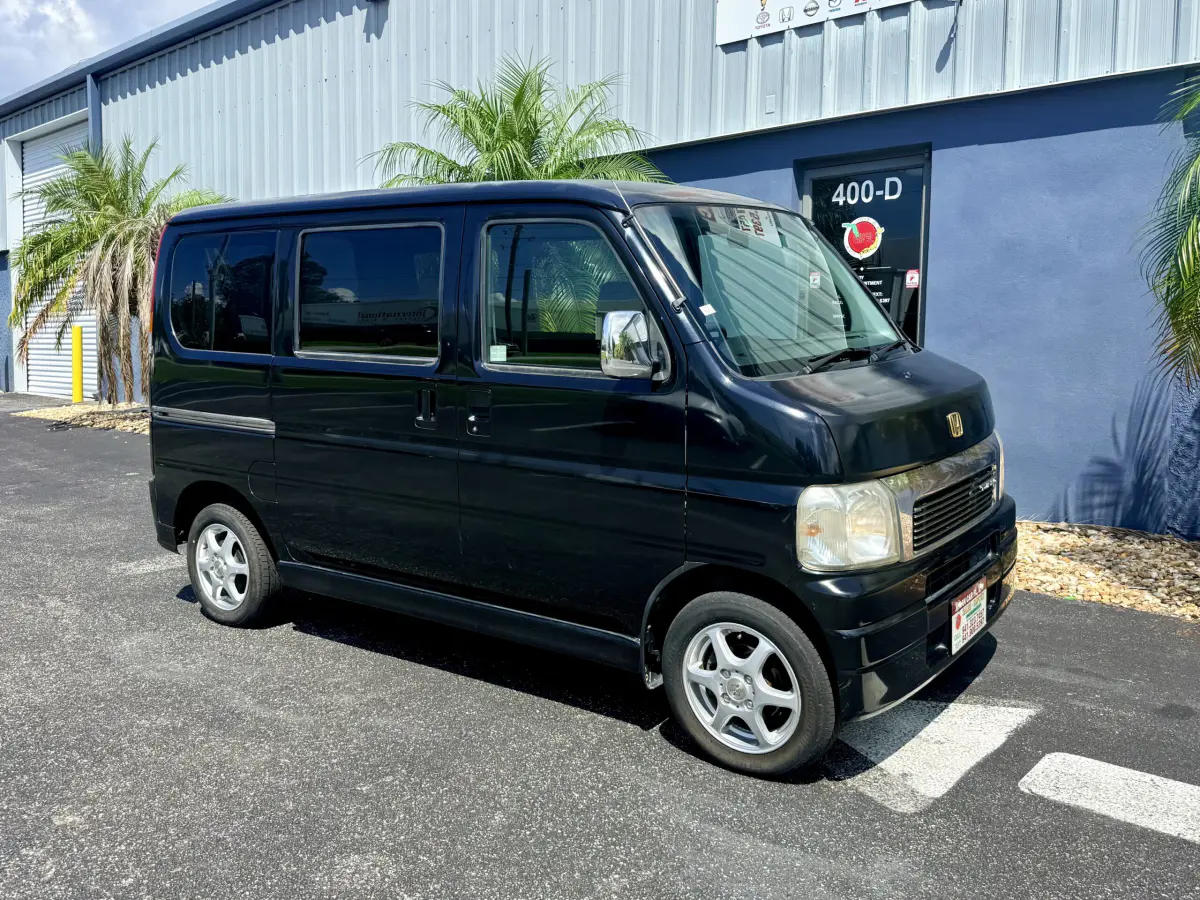 2000 Honda Vamos Turbo Kei Van, for sale at Japan Car FL in Oldsmar, FL (photo 9 of 20)