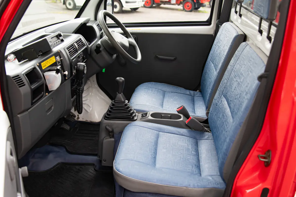 2000 Mitsubishi Minicab Fire Truck, a Kei Truck, for sale at The Import Guys in Ferndale, WA (photo 10 of 15)