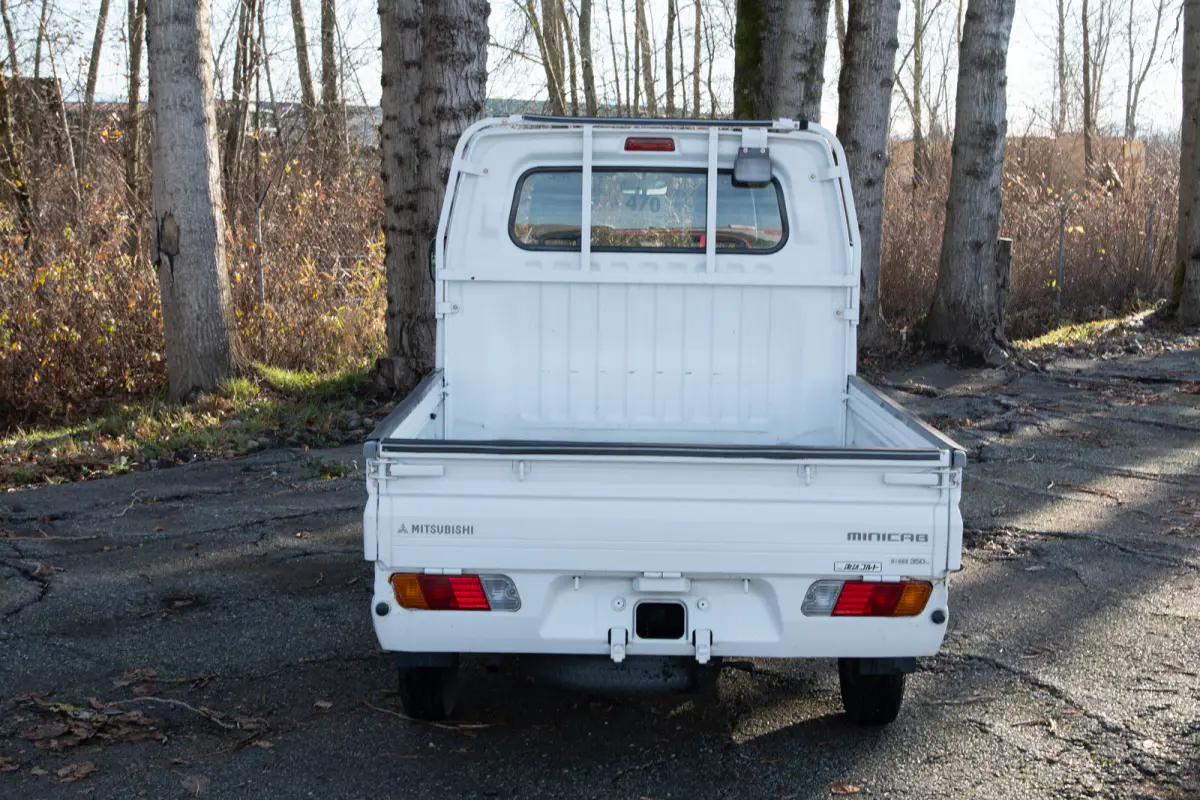 2000 Mitsubishi Minicab Special Edition, a gray Kei Truck, for sale at The Import Guys in Ferndale, WA (photo 5 of 15)