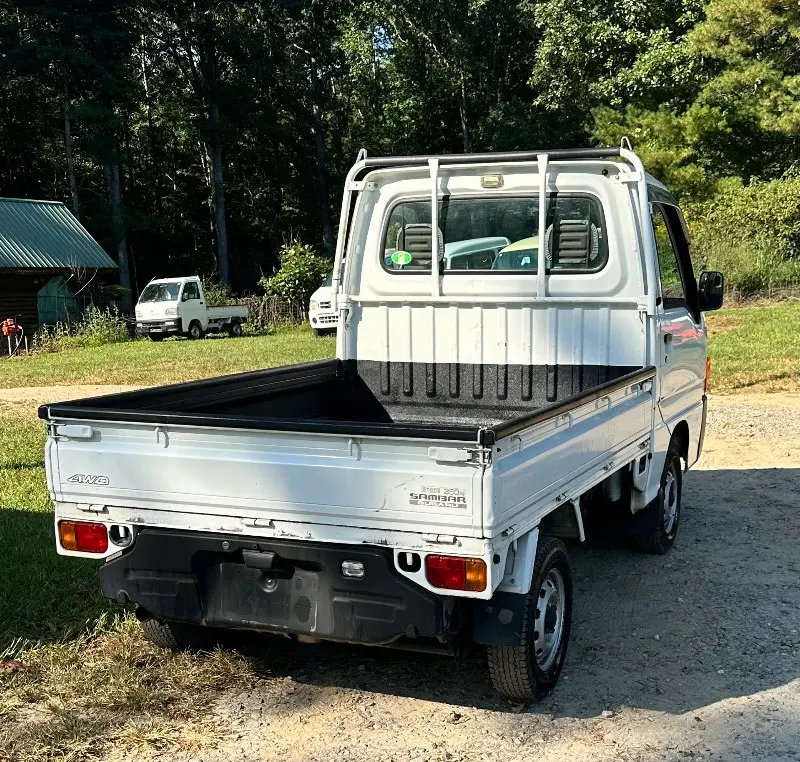 2000 Subaru Sambar 4WD, a white Kei Truck, for sale at Mayberry Mini Trucks in Mount Airy, NC (photo 4 of 16)