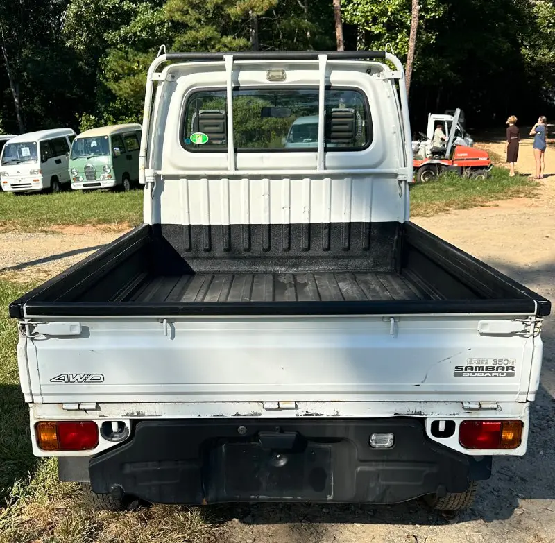2000 Subaru Sambar 4WD, a white Kei Truck, for sale at Mayberry Mini Trucks in Mount Airy, NC (photo 5 of 16)
