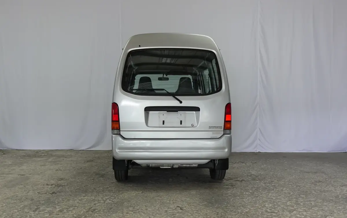 2000 Subaru Sambar Kei Van VB, for sale at JDM Drive in San Antonio, TX (photo 4 of 20)