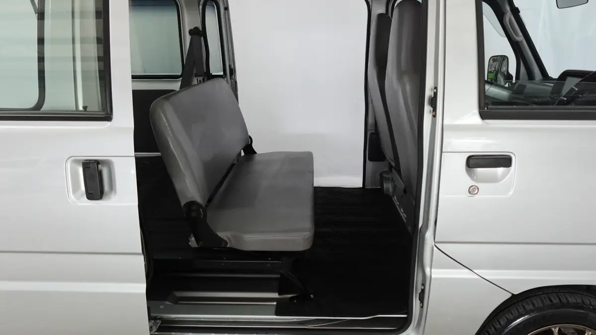 2000 Subaru Sambar Kei Van VB, for sale at JDM Drive in San Antonio, TX (photo 9 of 20)