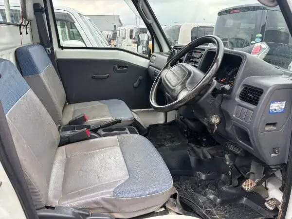 2000 Subaru Sambar Supercharger, a Kei Truck, for sale at Weatherford Mini Trucks in Weatherford, TX (photo 5 of 8)