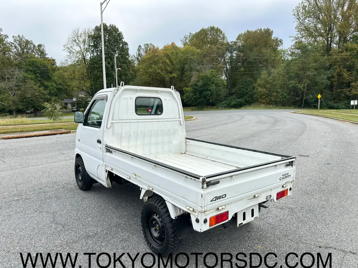 2000 Suzuki Carry 4WD, a Kei Truck, for sale at Tokyo Motors DC in Boyds, MD (photo 4 of 15)