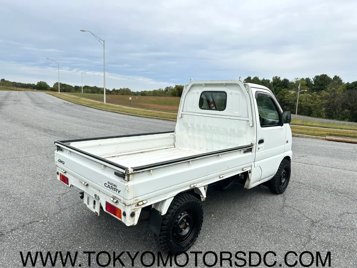 2000 Suzuki Carry 4WD, a Kei Truck, for sale at Tokyo Motors DC in Boyds, MD (photo 6 of 15)