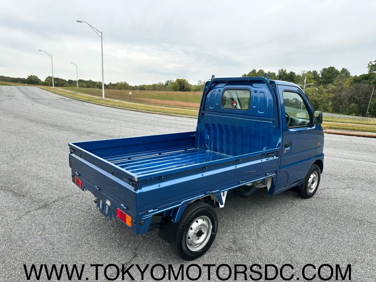 2000 Suzuki Carry 4WD, a Kei Truck, for sale at Tokyo Motors DC in Boyds, MD (photo 11 of 20)