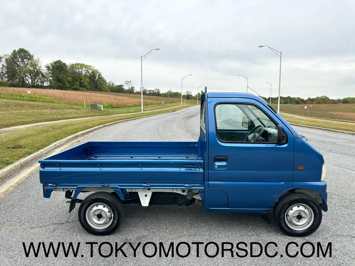 2000 Suzuki Carry 4WD, a Kei Truck, for sale at Tokyo Motors DC in Boyds, MD (photo 12 of 20)