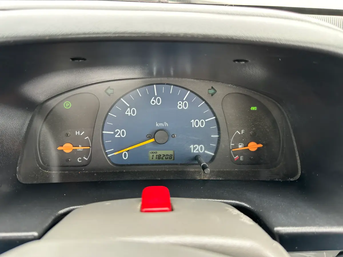 2000 Suzuki Carry 4WD, a Kei Truck, for sale at Tokyo Motors DC in Boyds, MD (photo 20 of 20)