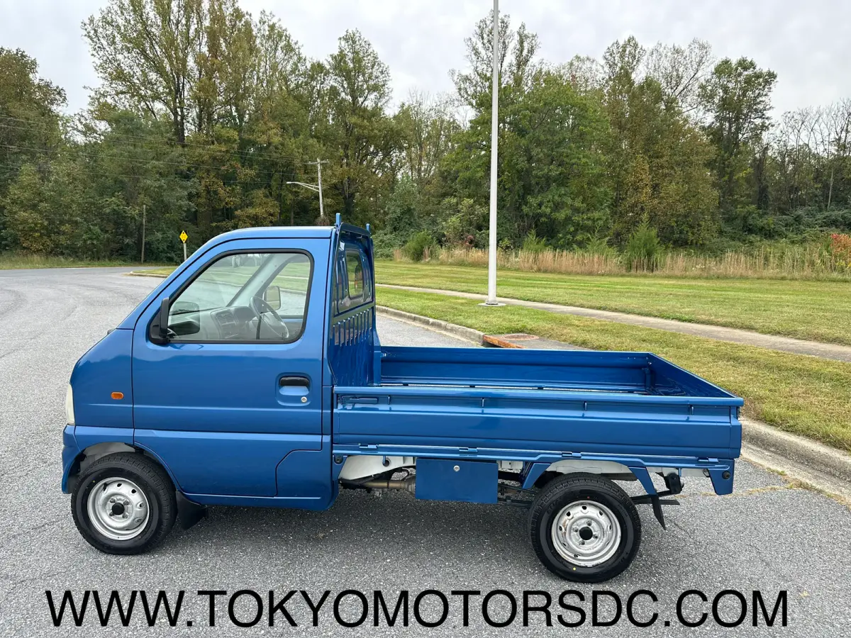2000 Suzuki Carry 4WD, a Kei Truck, for sale at Tokyo Motors DC in Boyds, MD (photo 5 of 20)