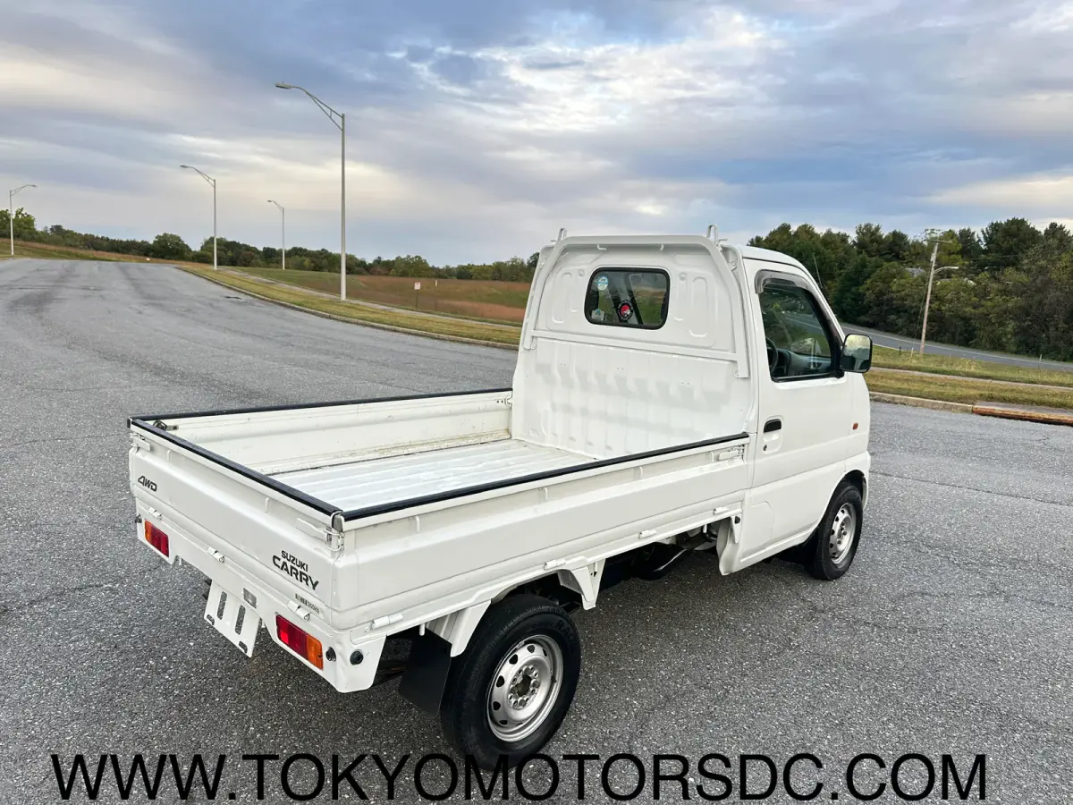 2000 Suzuki Carry 4WD, a Kei Truck, for sale at Tokyo Motors DC in Boyds, MD (photo 4 of 15)