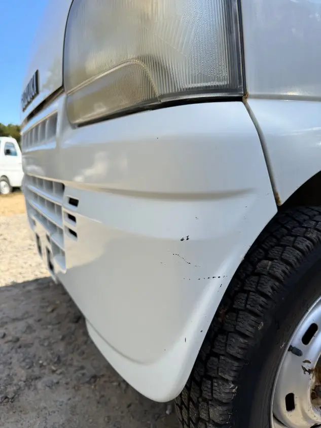2000 Suzuki Carry 4WD, a white Kei Truck, for sale at Mayberry Mini Trucks in Mount Airy, NC (photo 18 of 19)
