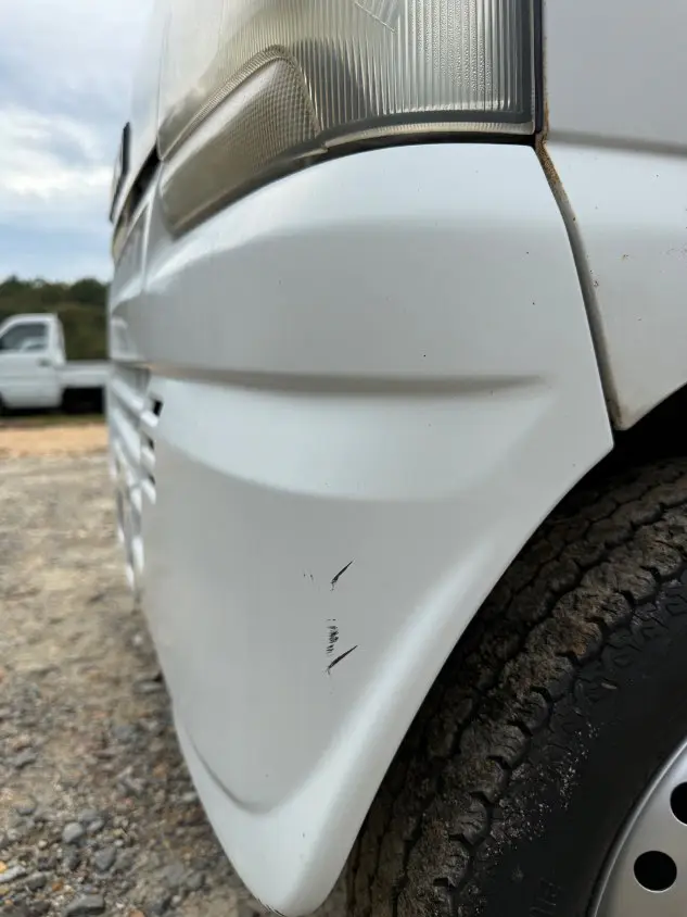 2000 Suzuki Carry 4WD, a white Kei Truck, for sale at Mayberry Mini Trucks in Mount Airy, NC (photo 16 of 18)