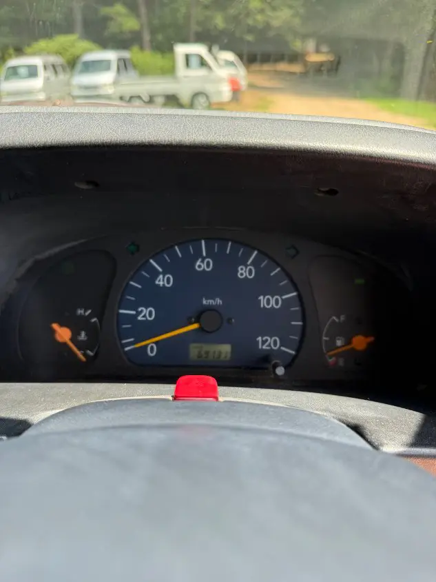 2000 Suzuki Carry 4WD, a white Kei Truck, for sale at Mayberry Mini Trucks in Mount Airy, NC (photo 14 of 17)