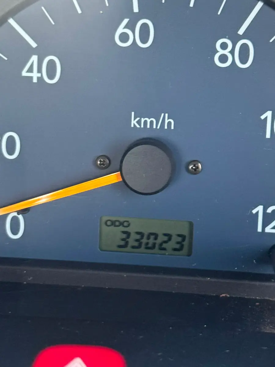 2000 Suzuki Carry 4x4, a silver Kei Truck, for sale at Skyline Kei Trucks in Houston, TX (photo 9 of 10)