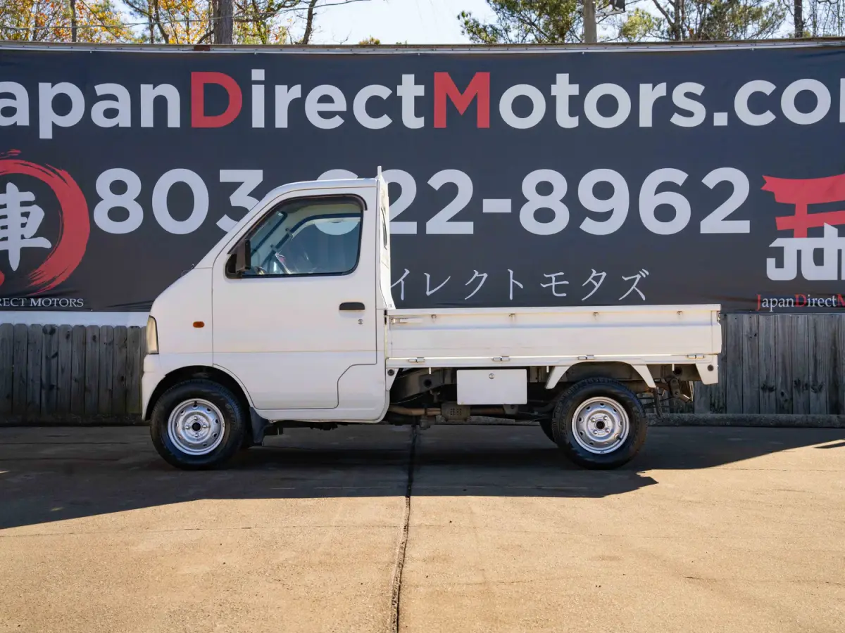 2000 Suzuki Carry, a white Kei Truck, for sale at Japan Direct Motors in Irmo, SC (photo 10 of 13)