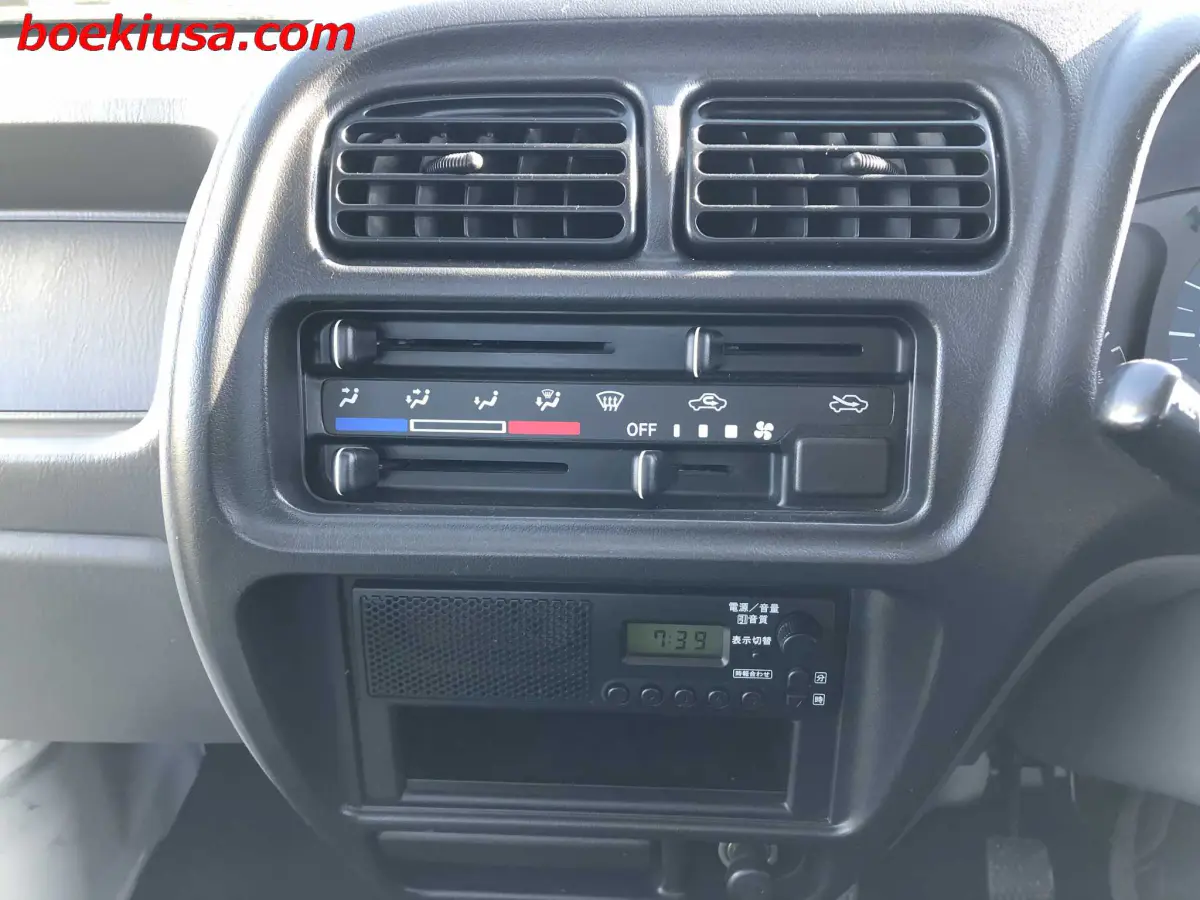 2000 Suzuki Carry, a white Kei Truck, for sale at Boeki USA in Paterson, NJ (photo 17 of 20)