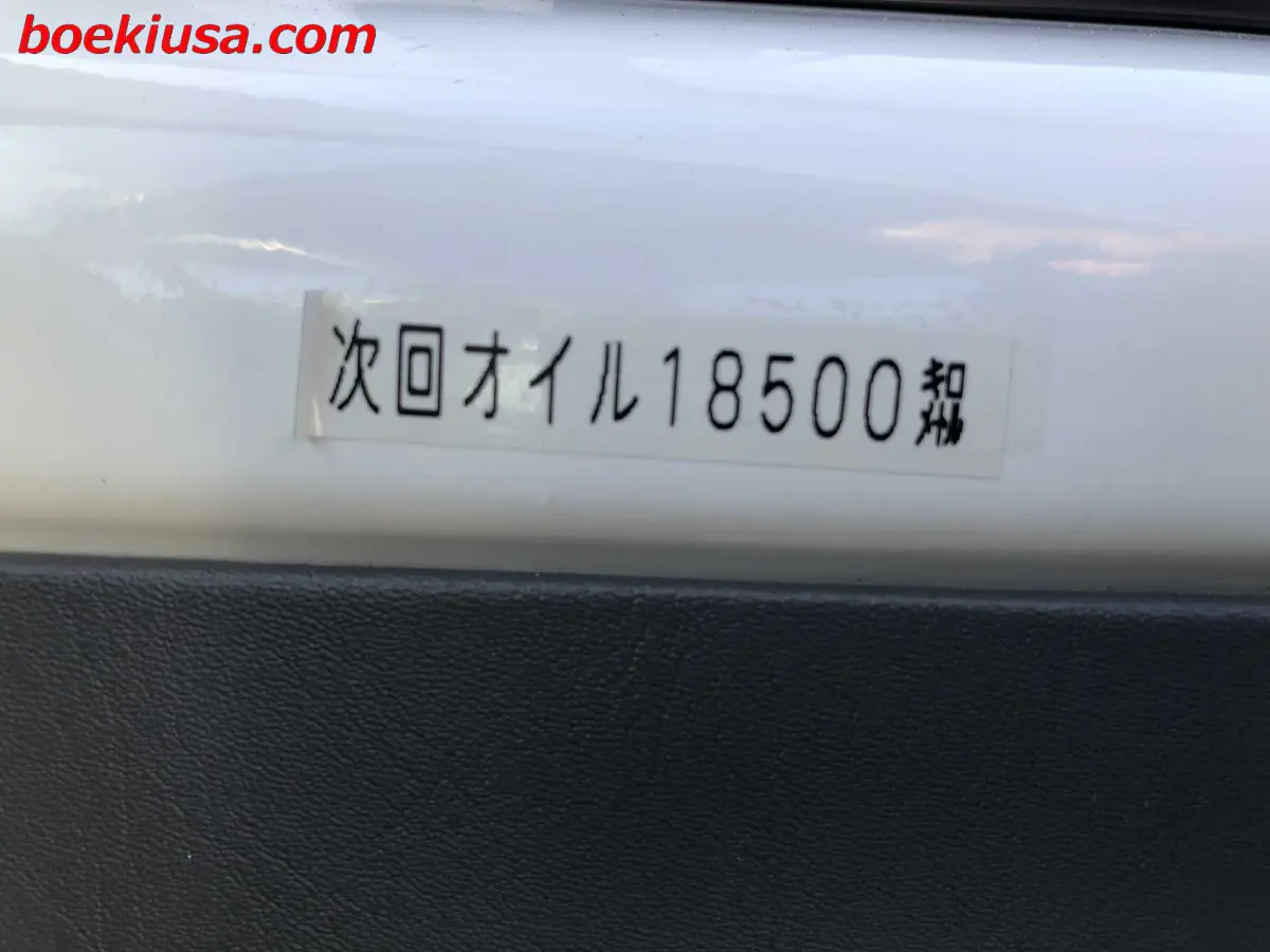 2000 Suzuki Carry, a white Kei Truck, for sale at Boeki USA in Paterson, NJ (photo 20 of 20)