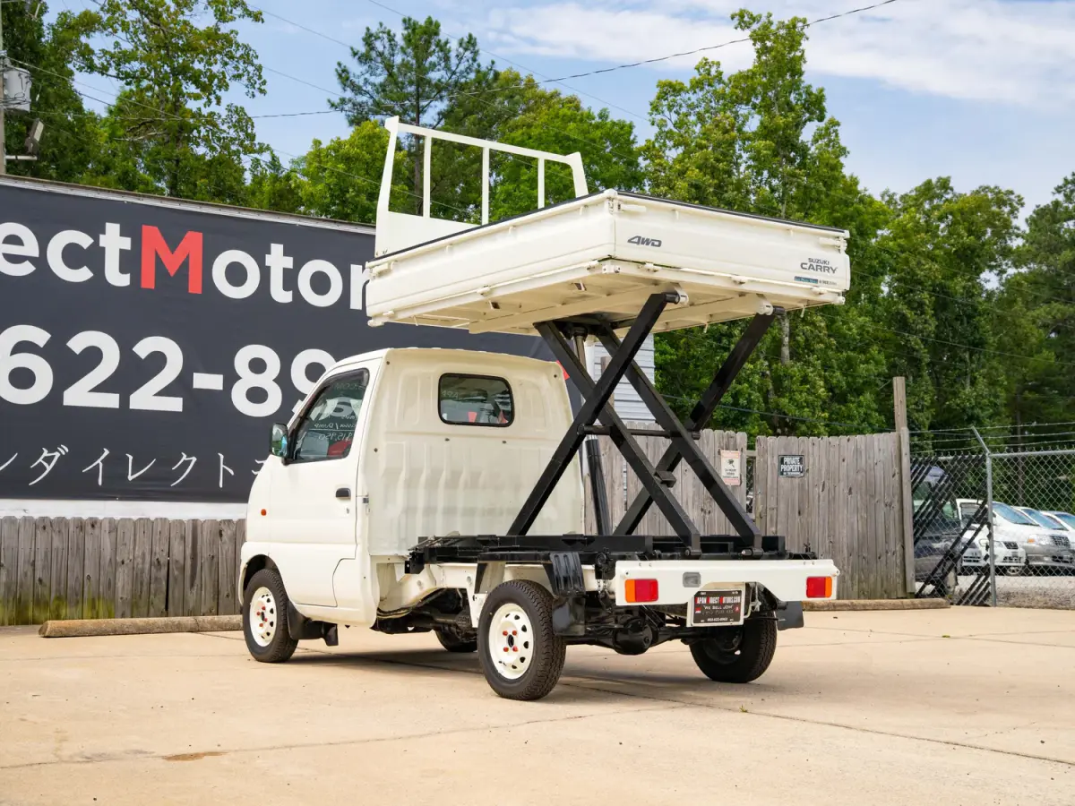 2000 Suzuki Carry Scissor / Dump Bed, a white Kei Truck, for sale at Japan Direct Motors in Irmo, SC (photo 10 of 15)
