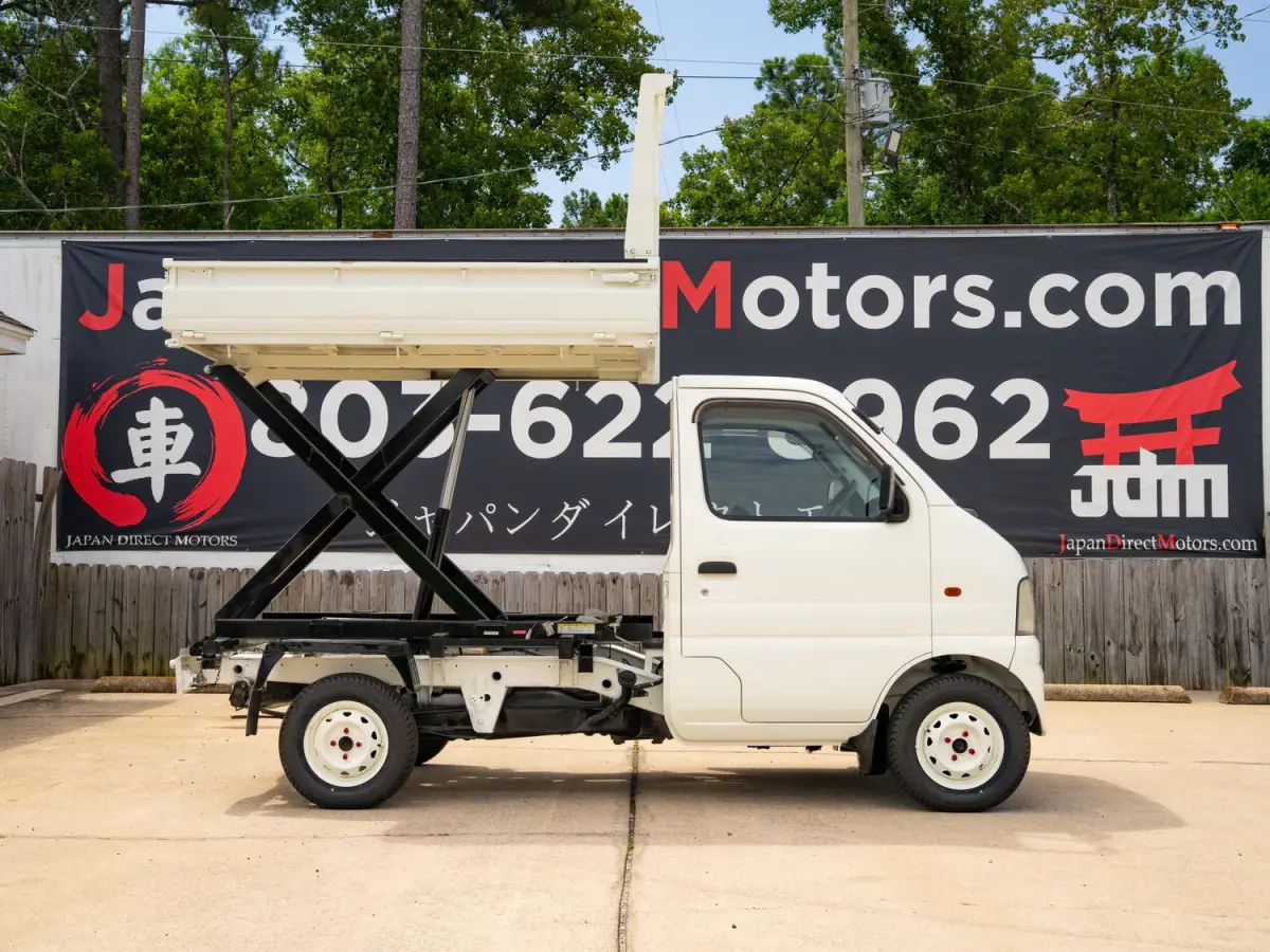 2000 Suzuki Carry Scissor / Dump Bed, a white Kei Truck, for sale at Japan Direct Motors in Irmo, SC (photo 6 of 15)