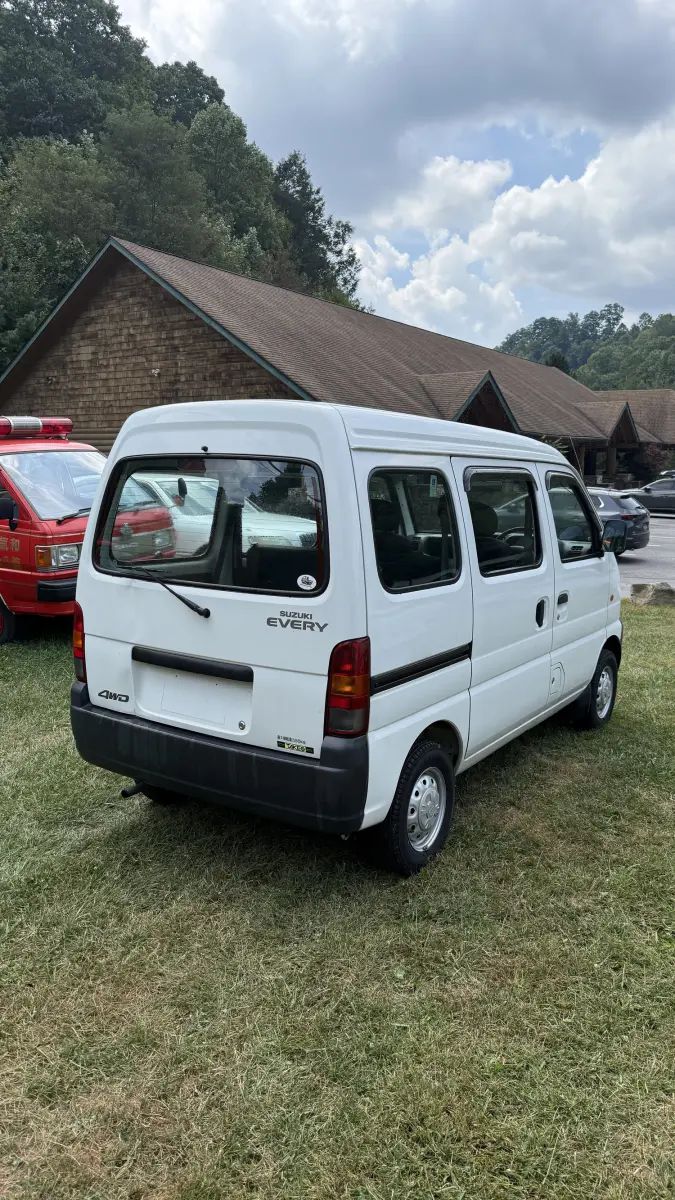 2000 Suzuki Every Van, a Kei Van, for sale at Mars Mini Trucks in Mars Hill, NC (photo 10 of 14)