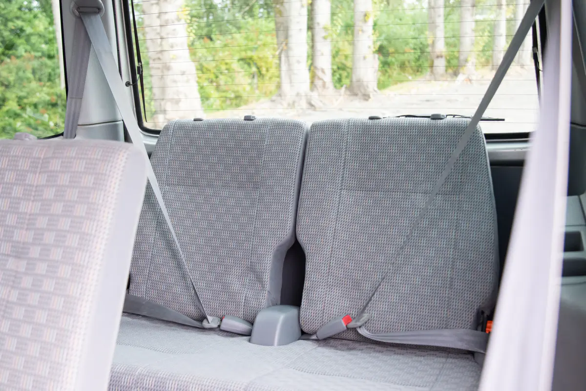 2001 Daihatsu Atrai 7 4WD, a Kei Van, for sale at The Import Guys in Ferndale, WA (photo 12 of 15)