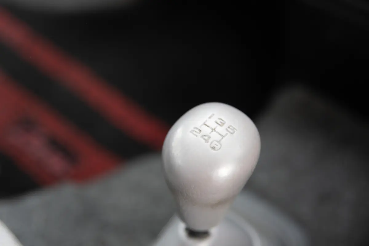 2001 Daihatsu Atrai 7 4WD, a Kei Van, for sale at The Import Guys in Ferndale, WA (photo 15 of 15)