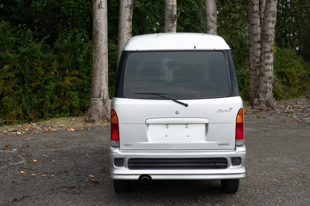 2001 Daihatsu Atrai 7 4WD, a Kei Van, for sale at The Import Guys in Ferndale, WA (photo 5 of 15)