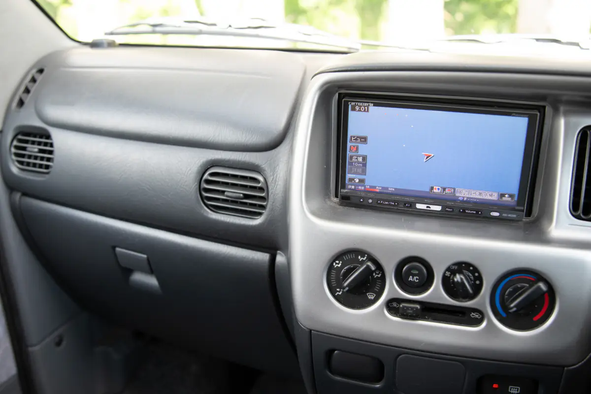 2001 Daihatsu Atrai 7, a Kei Van, for sale at The Import Guys in Ferndale, WA (photo 13 of 15)