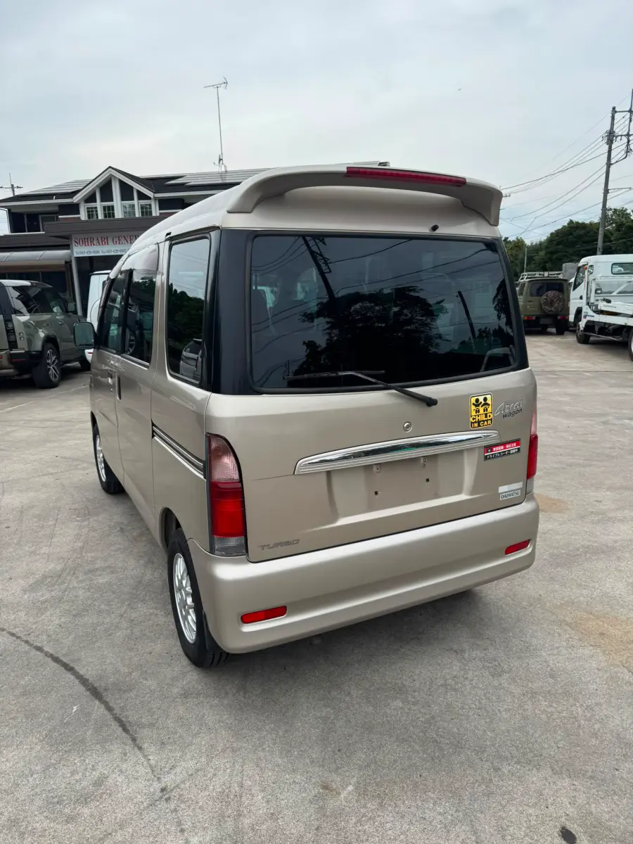 2001 Daihatsu Atrai Wagon, a Kei Van, for sale at Skyline Kei Trucks in Houston, TX (photo 5 of 15)