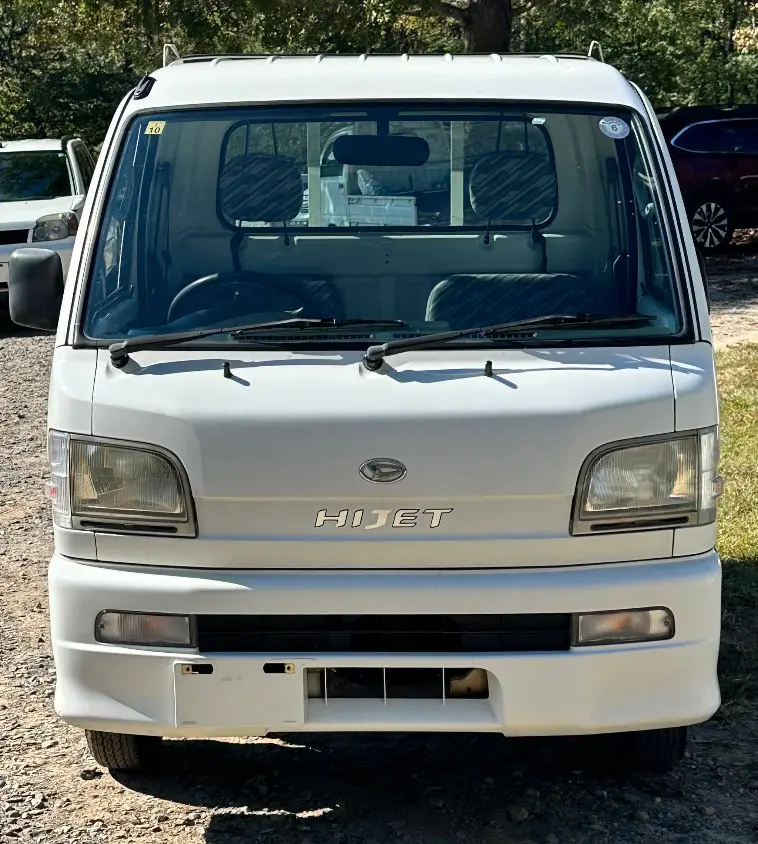2001 Daihatsu Hijet, a white Kei Truck, for sale at Mayberry Mini Trucks in Mount Airy, NC (photo 2 of 18)