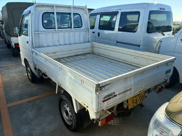 2001 Daihatsu Hijet Low Dump, a Kei Truck, for sale at Weatherford Mini Trucks in Weatherford, TX (photo 3 of 9)