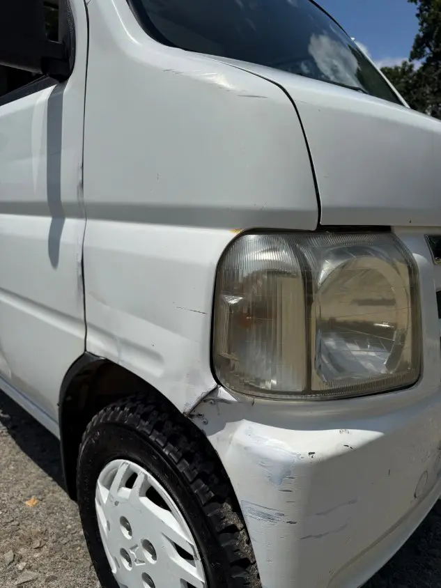 2001 Honda Acty 4WD, a white Kei Truck, for sale at Mayberry Mini Trucks in Mount Airy, NC (photo 16 of 20)